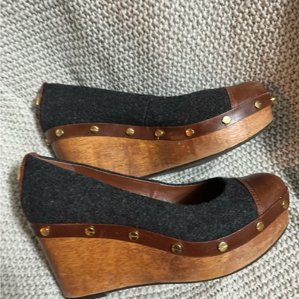 Tory Burch Greta Gray and Brown Wooden wedges, Size‎ 6.5